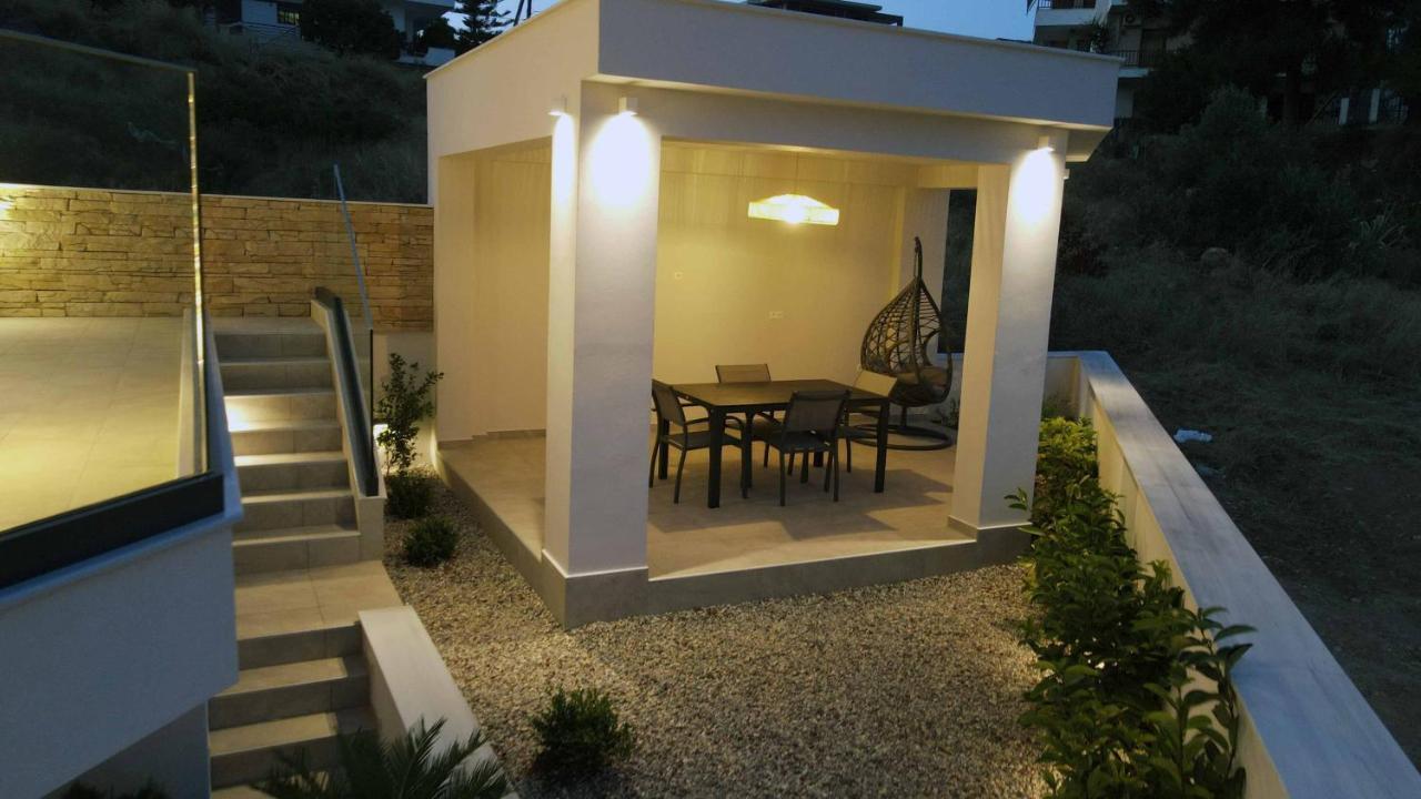 Elia Luxury Residence Chalkís 外观 照片