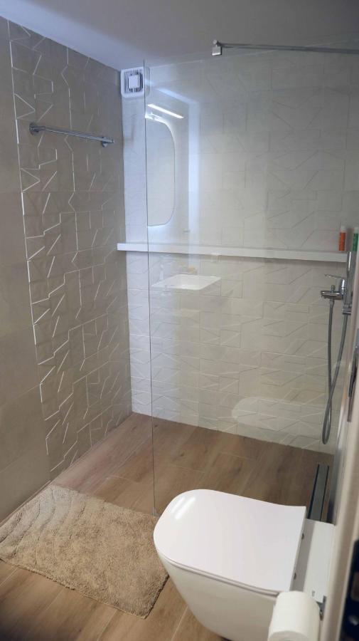 Elia Luxury Residence Chalkís 外观 照片